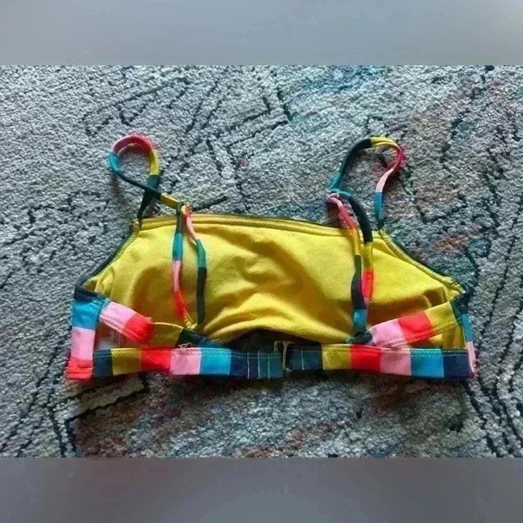 Xhilaration Bikini Top - Picture 2 of 3